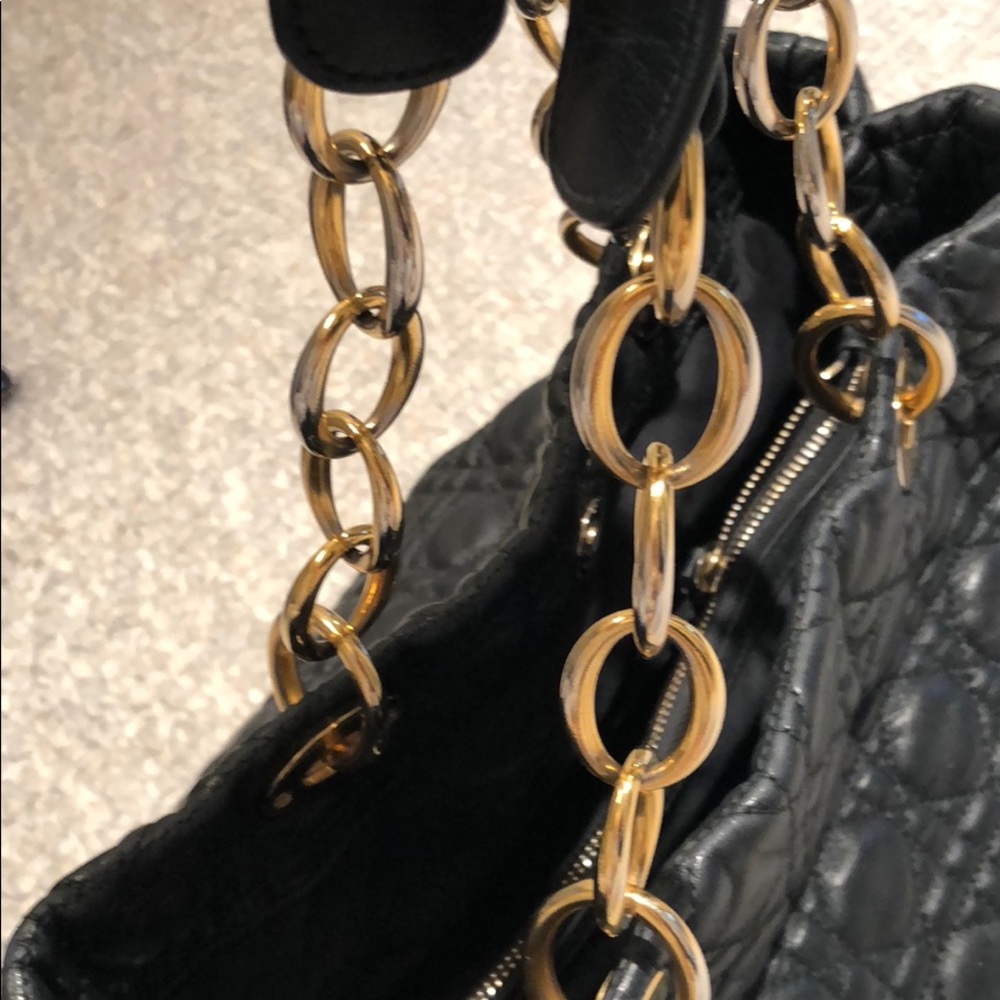 Dior signature leather tote - Picture 2 of 8